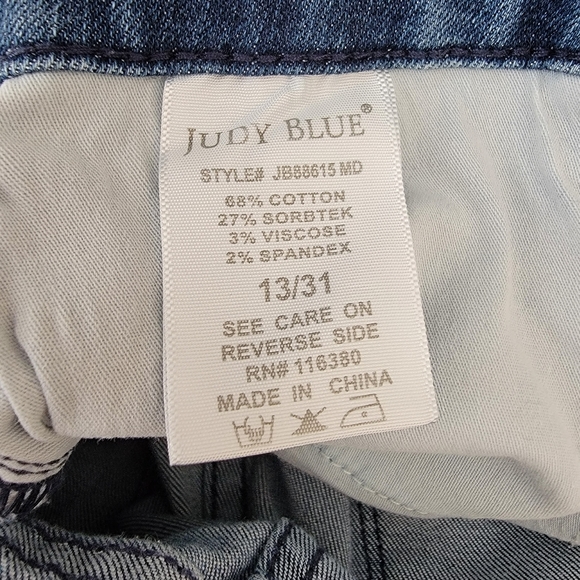 Judy Blue Skinny Fit Jeans - Picture 7 of 9